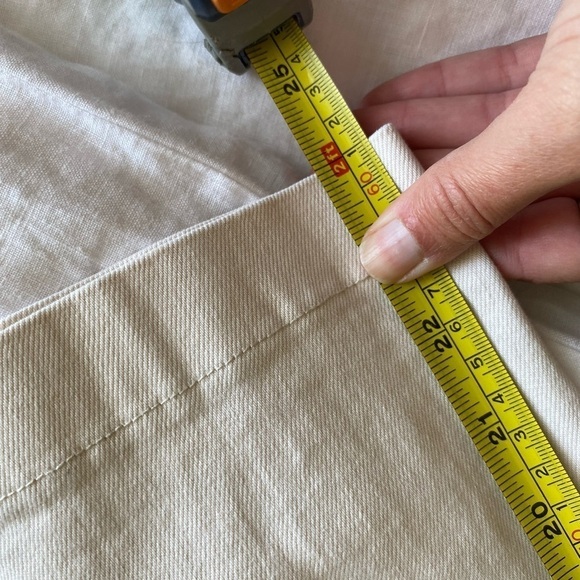 Aritzia The Group Babaton Women’s Athena Cropped Pants In Cream Size 00 Straight - Picture 10 of 10